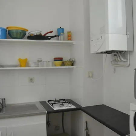 Appartement Biarritz, 1 Pièce, 2 Personnes - Fr-1-248-70