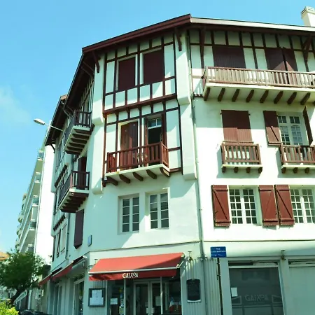 Biarritz, 1 Pièce, 2 Personnes - Fr-1-248-70 *